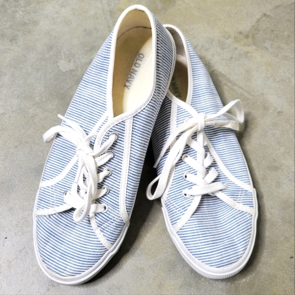 Old Navy Womens Sneakers - Picture 1 of 8